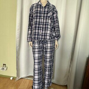 Victoria's Secret - Cozy Flannel Blue White Long Pajama Set Size M